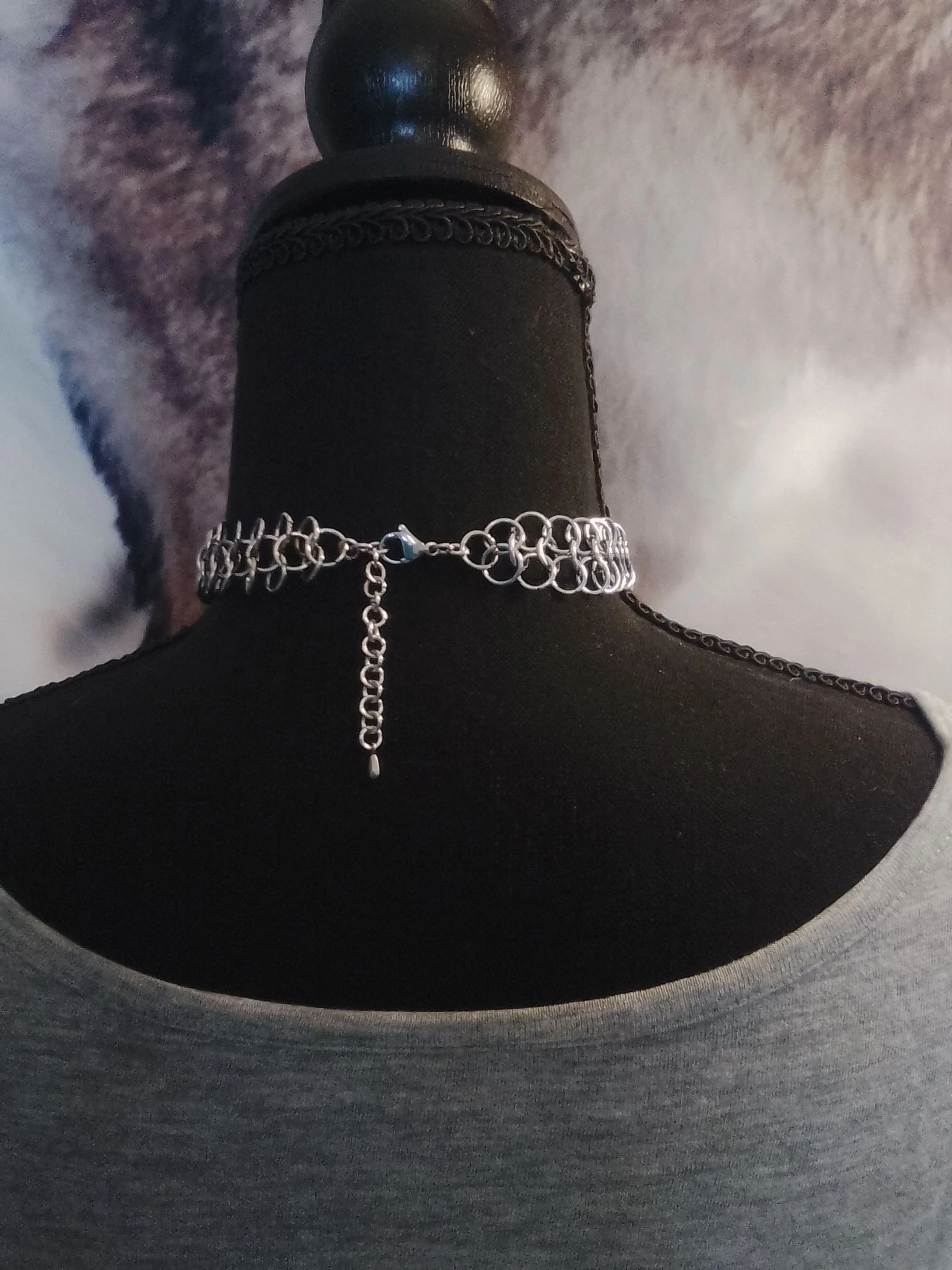 Off-shoulder "lace" Japanese chainmail choker necklace – photo 3
